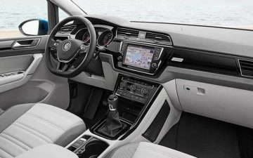 Rent Volkswagen Touran or similar 